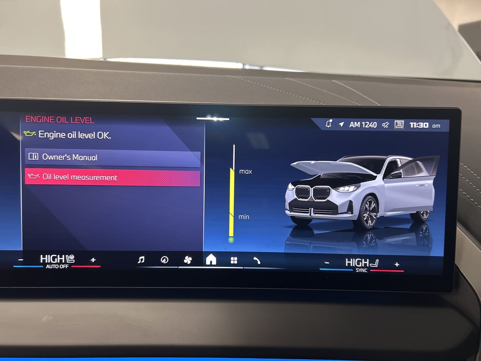 2026 BMW X3 M50 xDrive pre-purchase inspection — oil level display photo